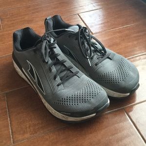 Men’s Altra Running Shoes